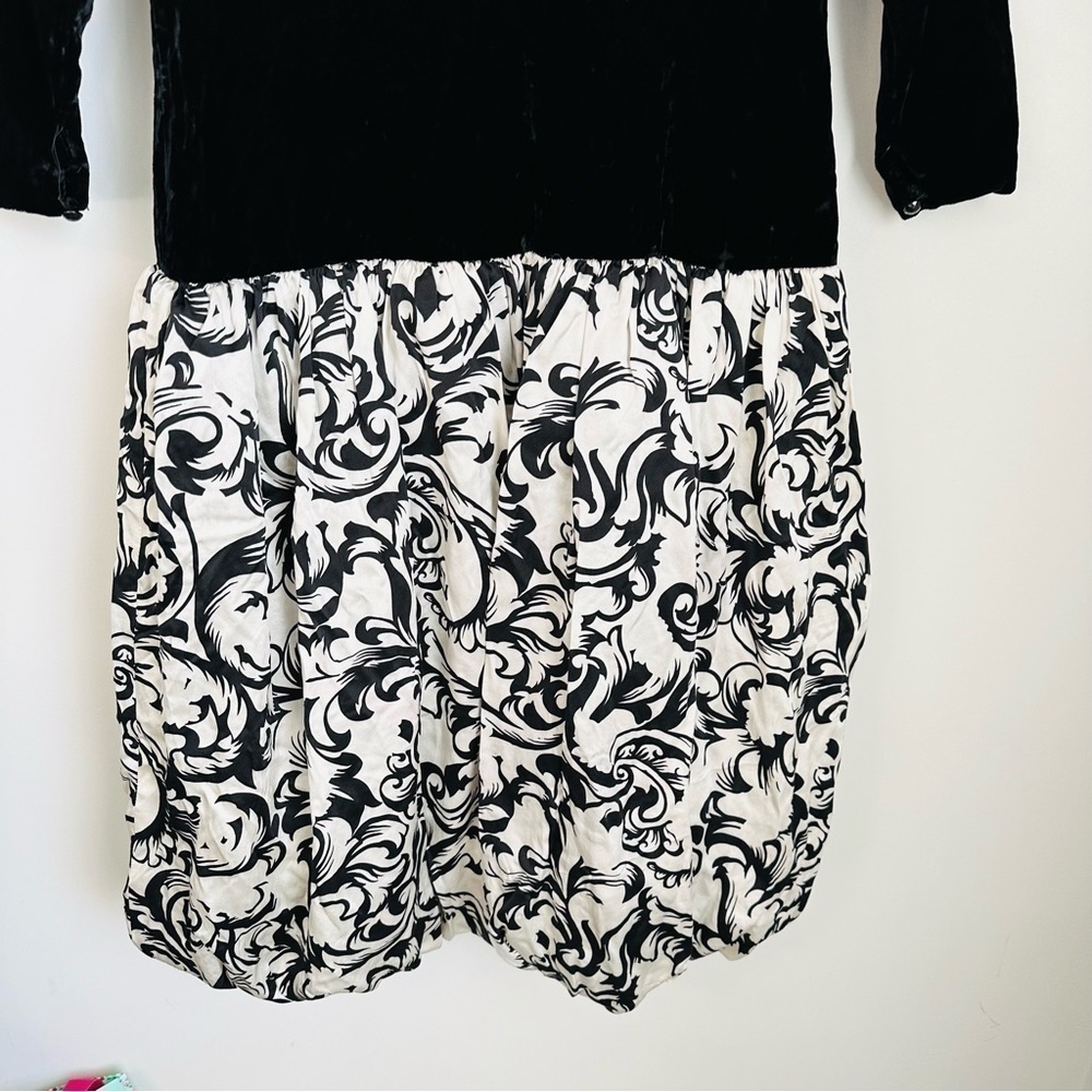 VTG Maggy London 90's Black and White Floral Long Sleeve Velvet Dress Bubble Hem - Picture 9 of 13